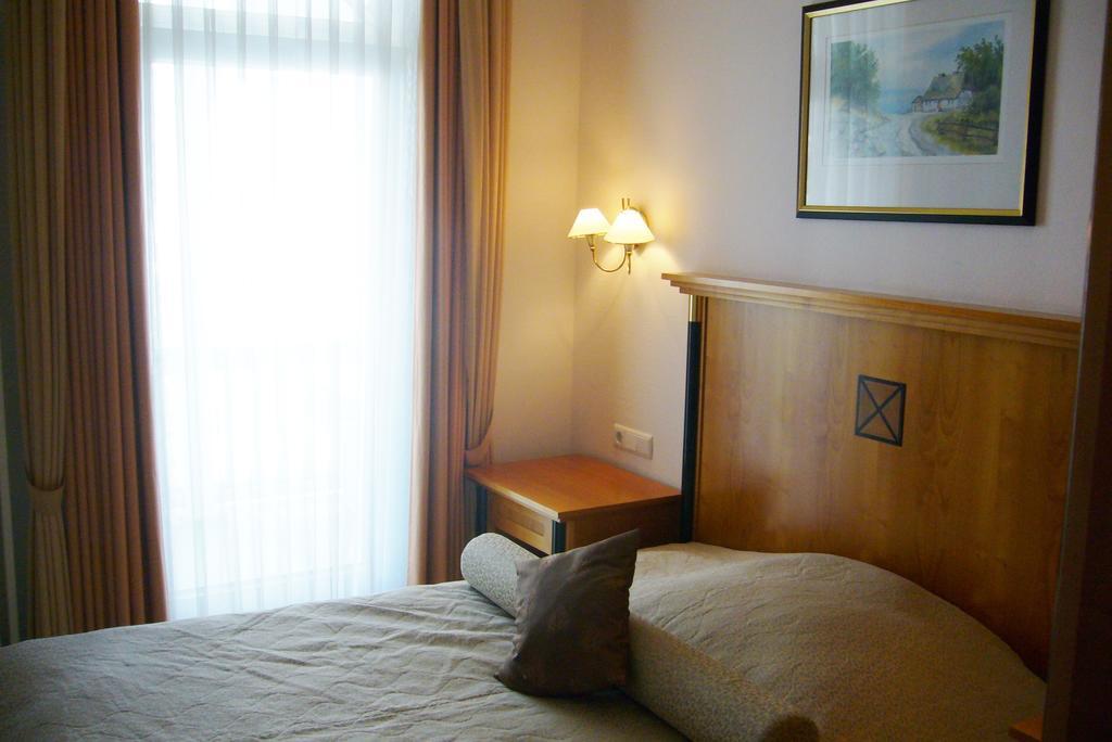 Meerblick-Appartement Villa Gudrun Binz Room photo